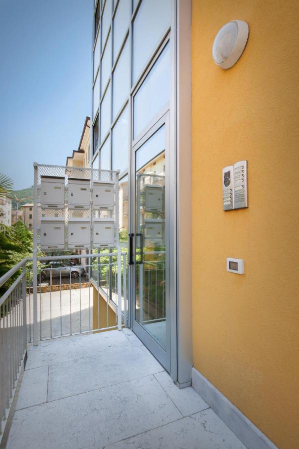 La Rocca Suite Garda  Luaran gambar